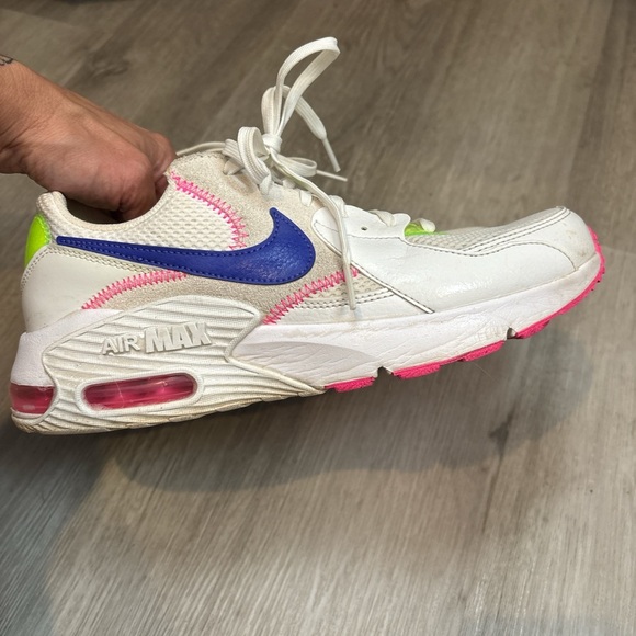 Nike Air Max White with Blue and Pink Highlights - Picture 1 of 5